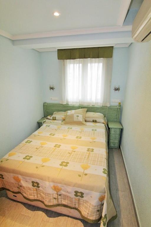 Apartamento Torre Yago, Primera Linea De Playa Para 6 Personas Μπένιντορμ Εξωτερικό φωτογραφία