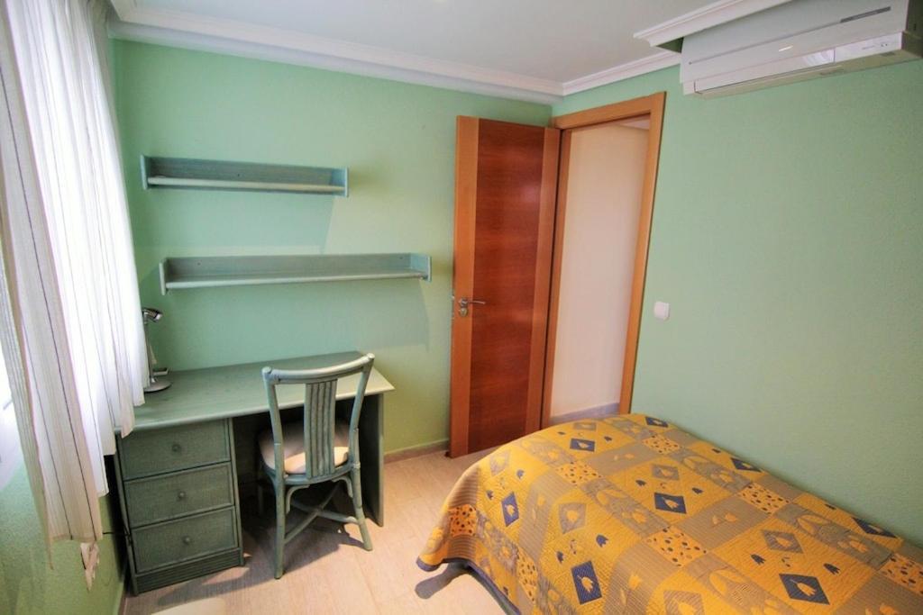 Apartamento Torre Yago, Primera Linea De Playa Para 6 Personas Μπένιντορμ Εξωτερικό φωτογραφία